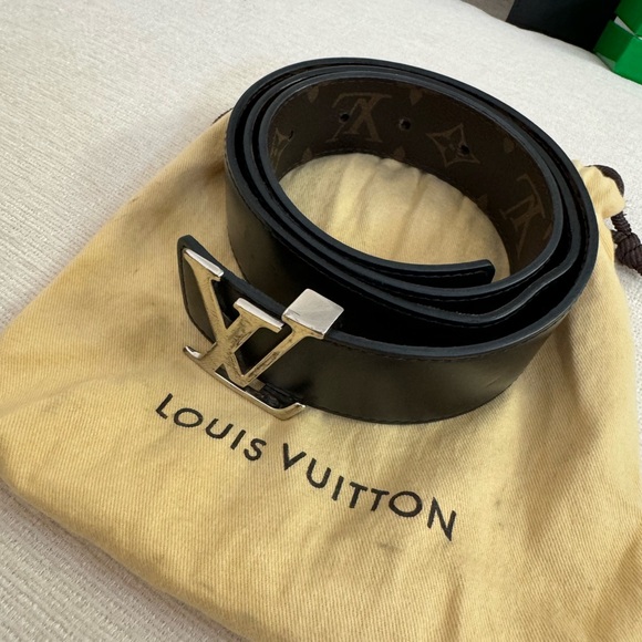 LV Initiales 40MM Reversible - Picture 6 of 6